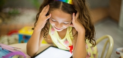 Дети и технологии: как защитить глаза вашего ребенка?