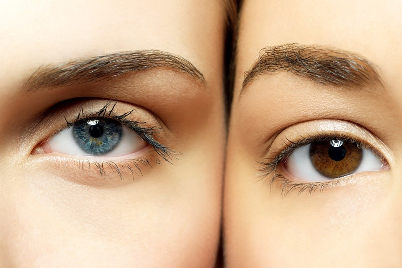 О какой болезни говорит цвет глаз?