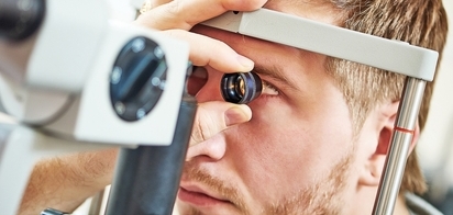 Может ли катаракта развиться в молодом возрасте?