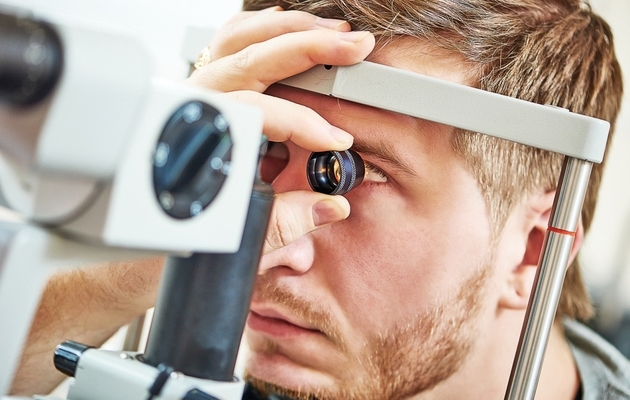 Может ли катаракта развиться в молодом возрасте?