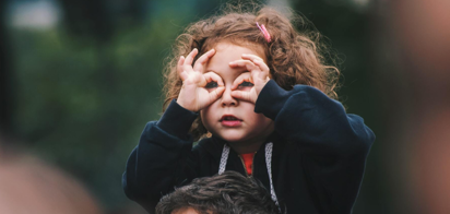Как выбирать детские очки: 10 нюансов