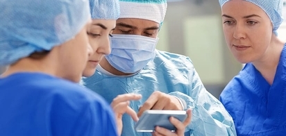 Появился хирургический симулятор размером со смартфон