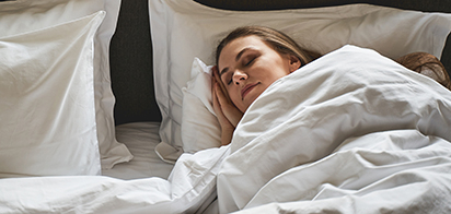 Короткие остановки дыхания во сне увеличивают риск развития заболеваний сетчатки